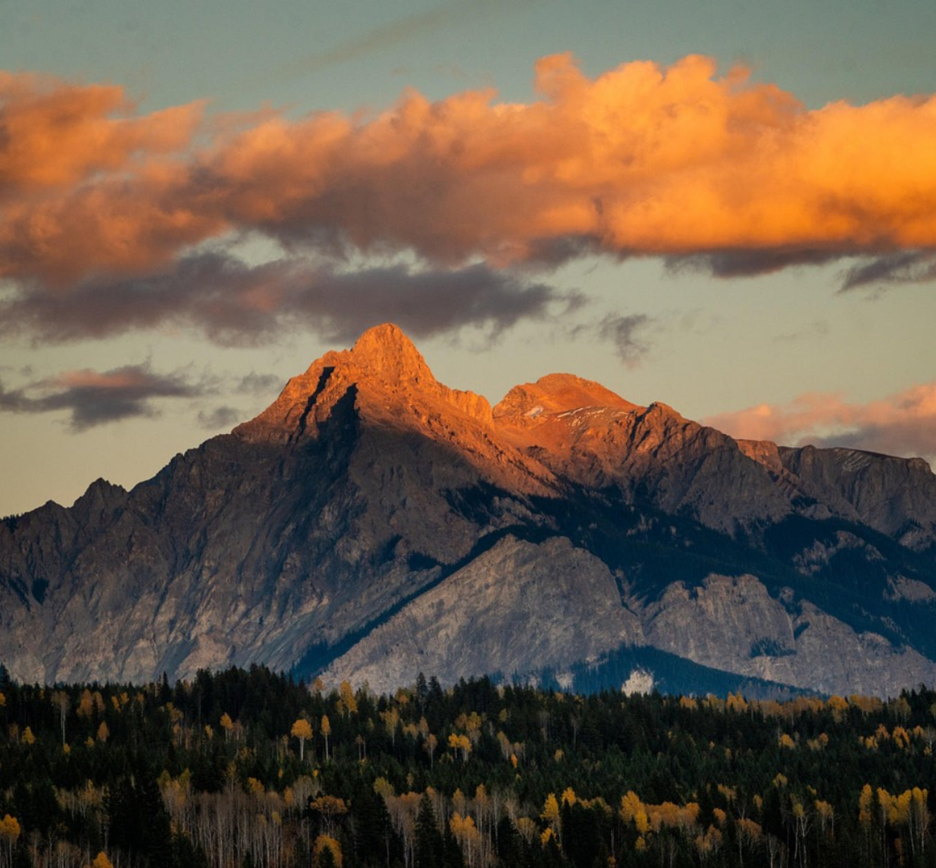 Breathtaking Banff Wax Melts - GH Dupe